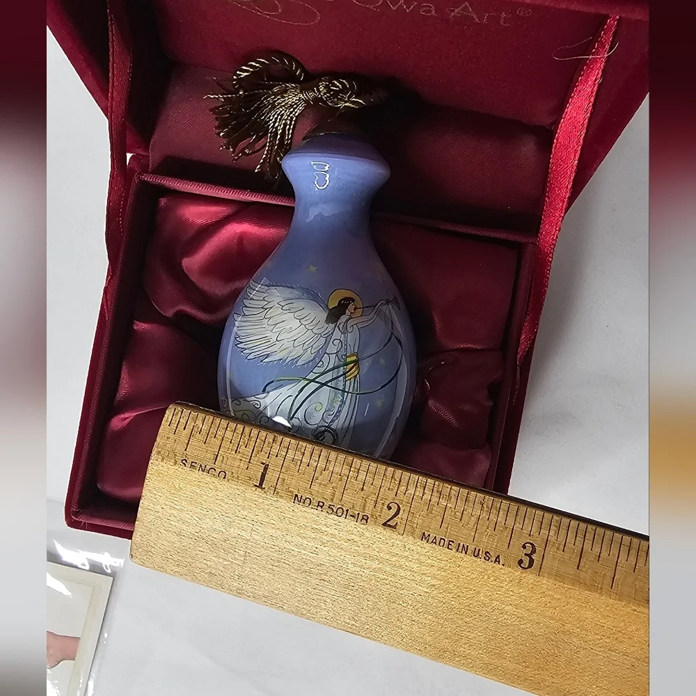 ​Ne’Qwa Art Trumpeting Angel Ornament Sarah Summers Reverse Painted Glass Boxed